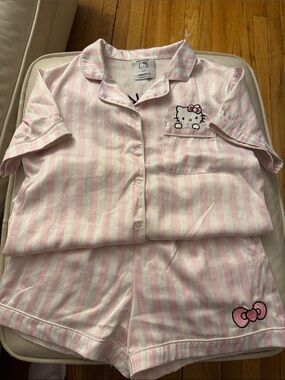 Forever 21 Pink & White Striped Hello Kitty Kids Pajama Set